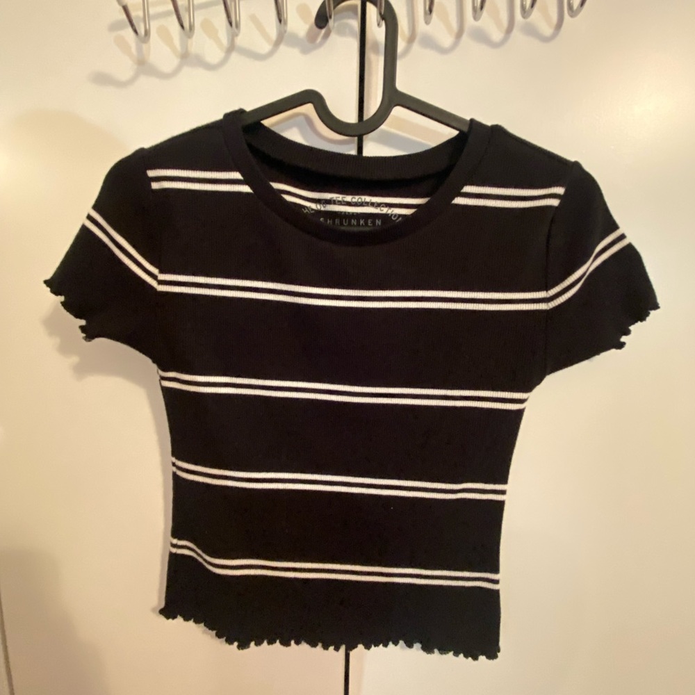 aéropostale xs shrunken tee